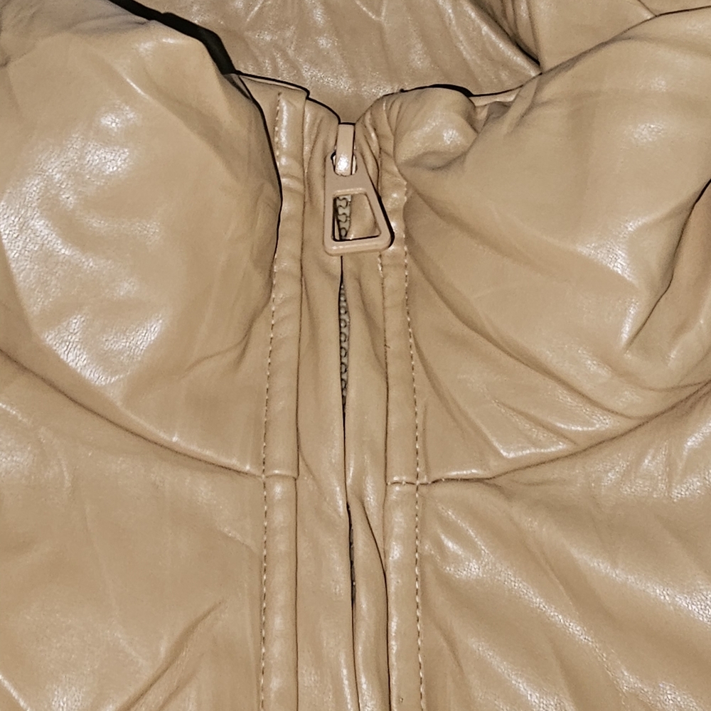 Tan Puffer Jacket - Picture 9 of 9